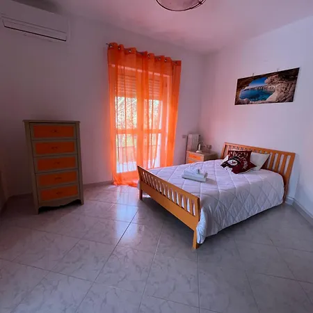 아파트 Elena House *